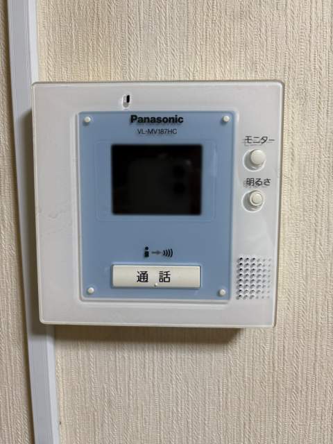 防犯設備 インターフォン室内  写真撮影日：2026-07-26
