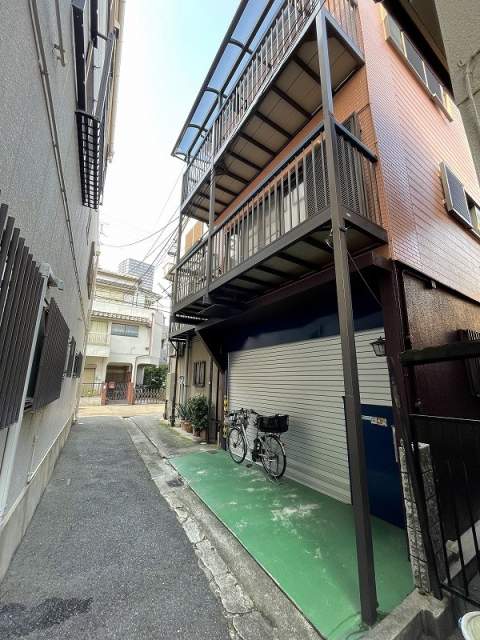 前面道路含む現地写真  写真撮影日：2025-07-24