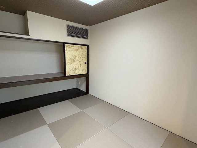 リビング以外の居室  写真撮影日：2026-08-30