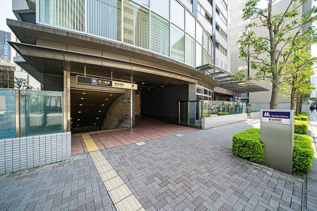 大阪メトロ四つ橋線「肥後橋」駅 80m 写真撮影日：2026-07-18