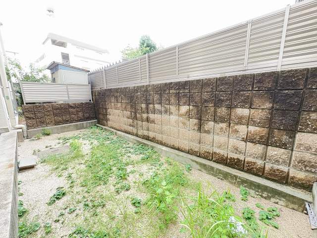 庭  写真撮影日：2026-09-06
