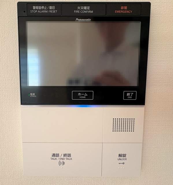 防犯設備 モニター付きインターホン  写真撮影日：2026-10-08