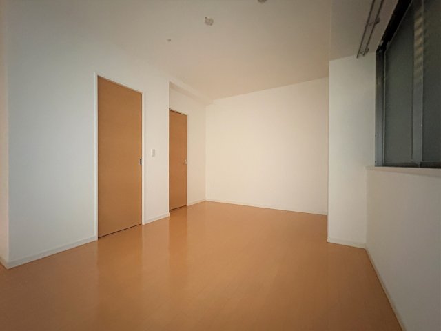 リビング以外の居室  写真撮影日：2026-10-09