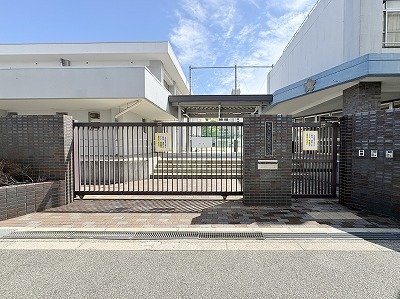 玉出小学校 460m 写真撮影日：2026-10-17