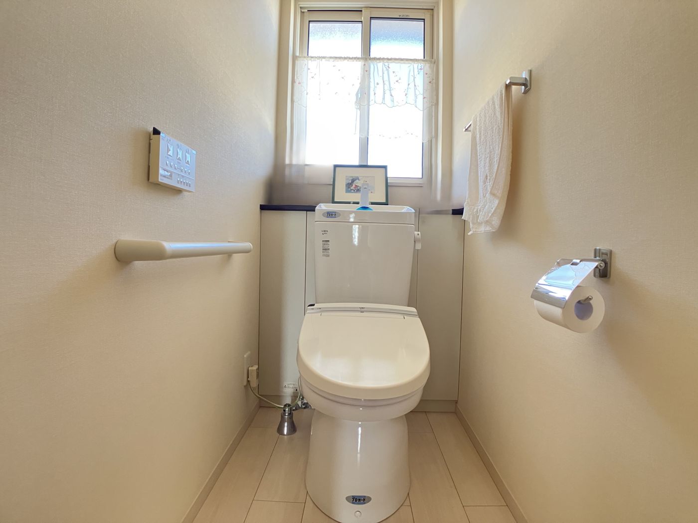 2階トイレ 写真撮影日：12/6/25, 12:00 AM