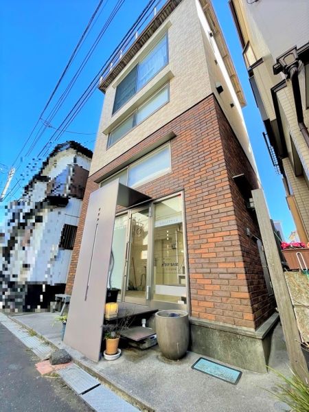 玄関  写真撮影日：2023-02-13