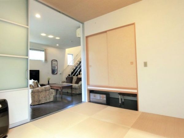 リビング以外の居室  写真撮影日：2023-10-21