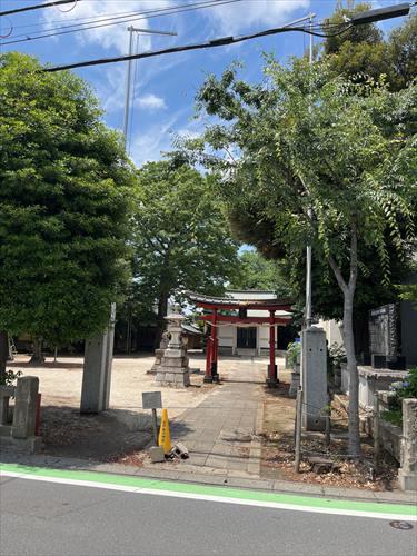 大戸氷川神社まで１０ｍ