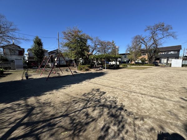 上尾市立錦町中央公園 230m 写真撮影日：2024-11-07 
