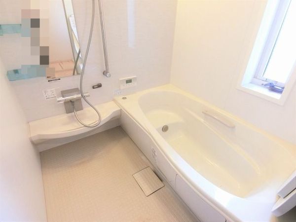 浴室  写真撮影日：2025-02-28