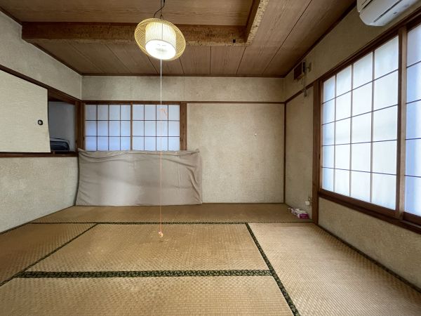 リビング以外の居室  写真撮影日：2024-12-16