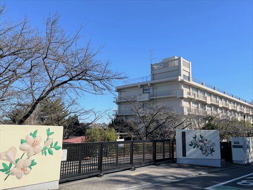さいたま市立善前小学校まで２９０ｍ