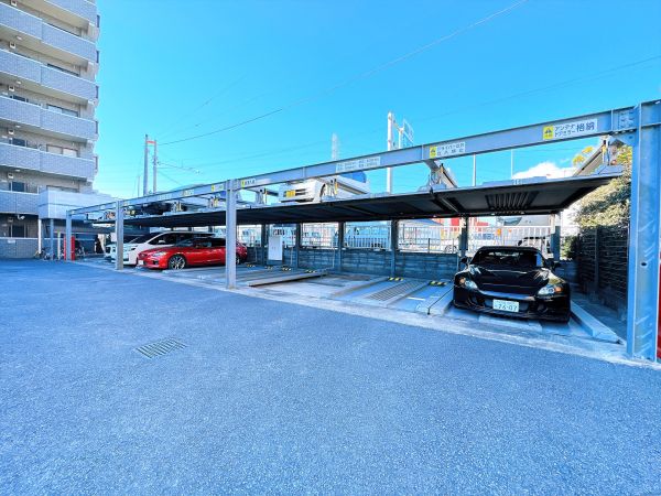 駐車場(共用設備)  写真撮影日：2025-02-10