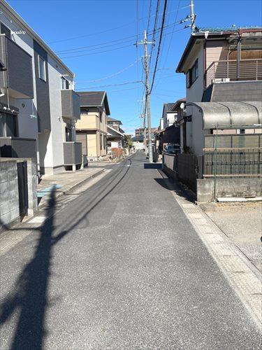 前面道路「現地写真２０２５年２月撮影」
