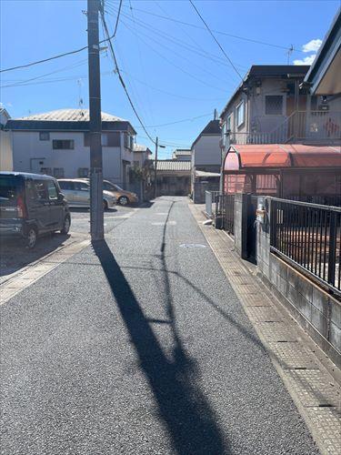 前面道路「現地写真２０２５年２月撮影」