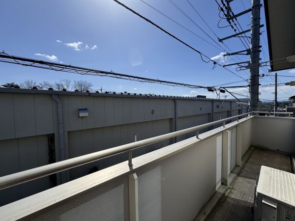 住戸からの眺望写真  写真撮影日：2025-03-07