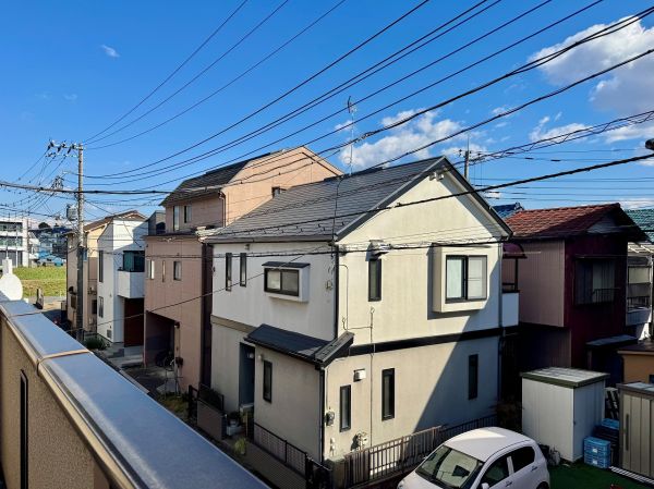 住戸からの眺望写真  写真撮影日：2025-03-02