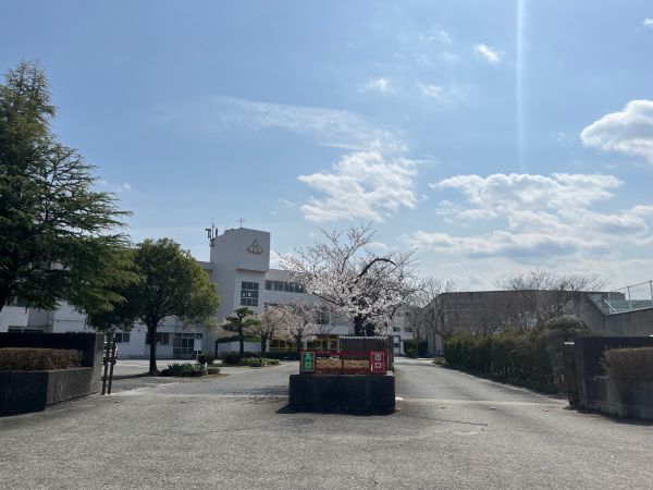 東松山市立桜山小学校 1260m 写真撮影日：2025-04-07 