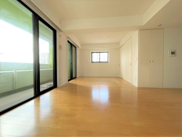 リビング  写真撮影日：2025-04-14