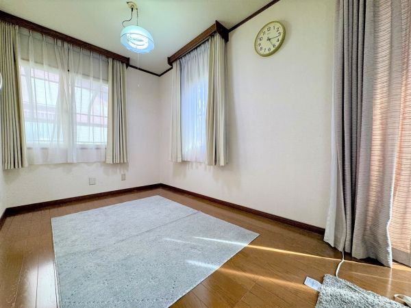 リビング  写真撮影日：2025-05-01