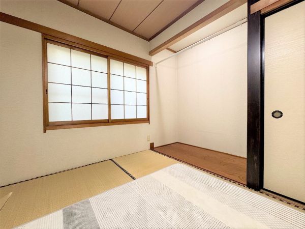 リビング以外の居室  写真撮影日：2025-05-01