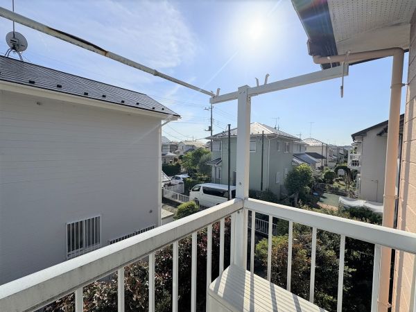 バルコニー  写真撮影日：2025-05-01
