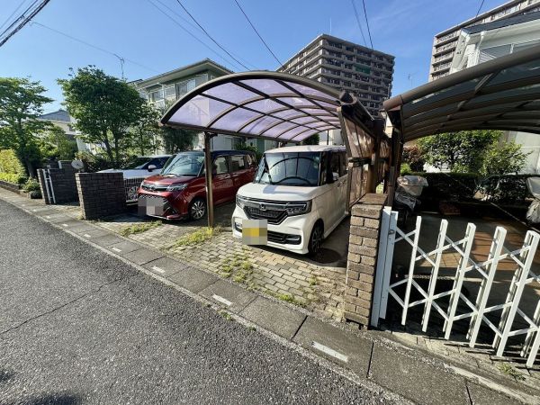 駐車場  写真撮影日：2025-05-01