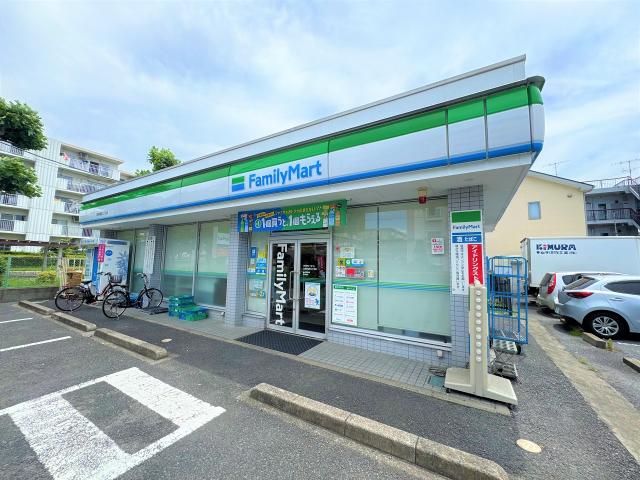 ファミリーマート三郷早稲田七丁目店 260m 写真撮影日：2025-07-03