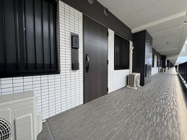 玄関  写真撮影日：2025-08-09