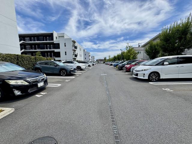 その他設備 駐車場  写真撮影日：2025-08-04