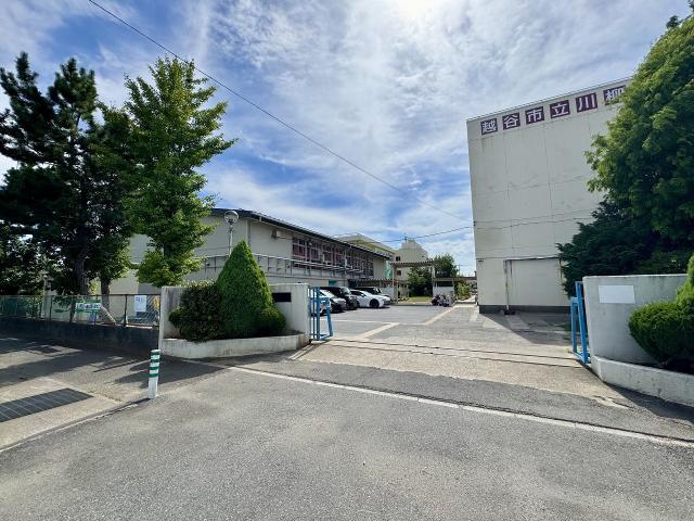 越谷市立川柳小学校 1100m 写真撮影日：2025-08-04