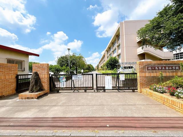 鶴ヶ島市立南小学校 1080m 写真撮影日：2025-08-01