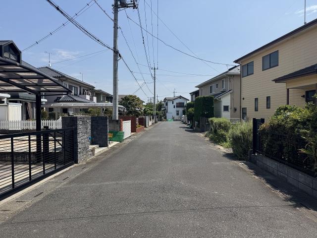 前面道路含む現地写真  写真撮影日：2025-08-05