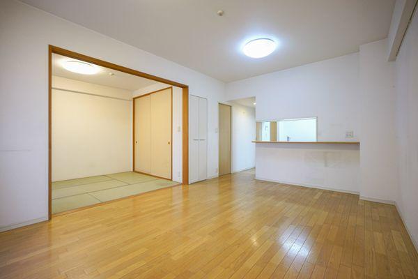 LD約12帖+K約3.3帖+和室約6帖