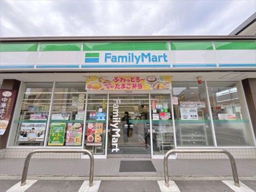 ファミリーマート‐３６０ｍ