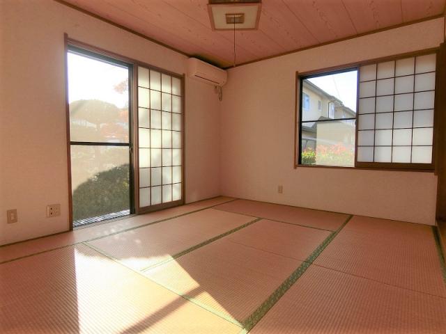 リビング以外の居室  写真撮影日：2025-12-13