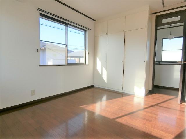 リビング以外の居室  写真撮影日：2025-12-13