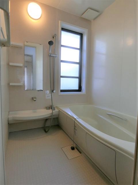 浴室  写真撮影日：2025-12-13