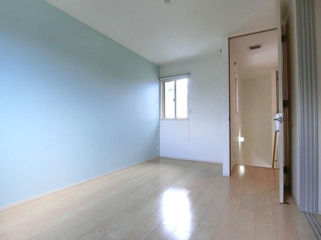 リビング以外の居室  写真撮影日：2025-11-03