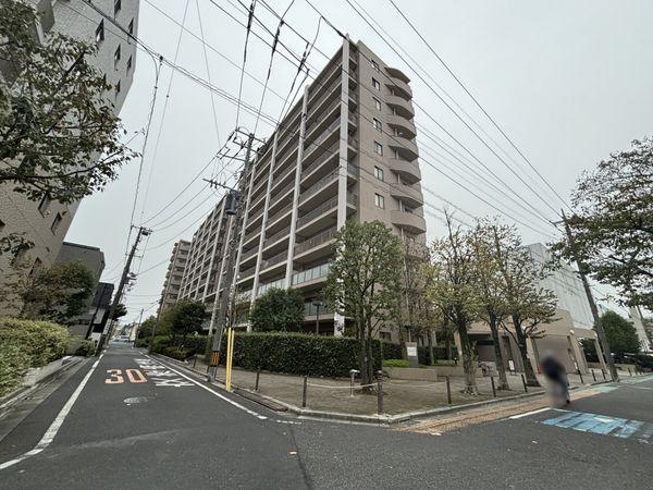 北東側からの外観