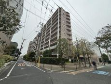 北東側からの外観