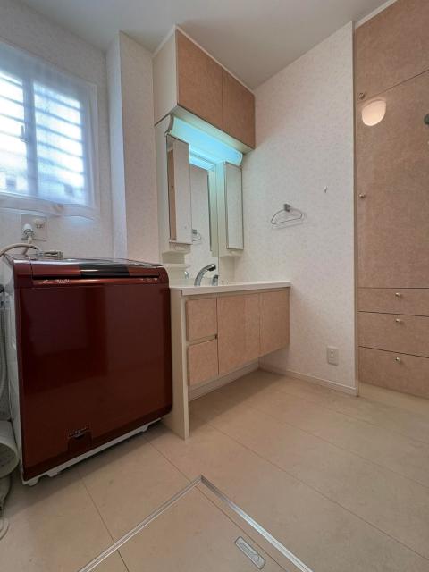 洗面台・洗面所  写真撮影日：2025-11-10