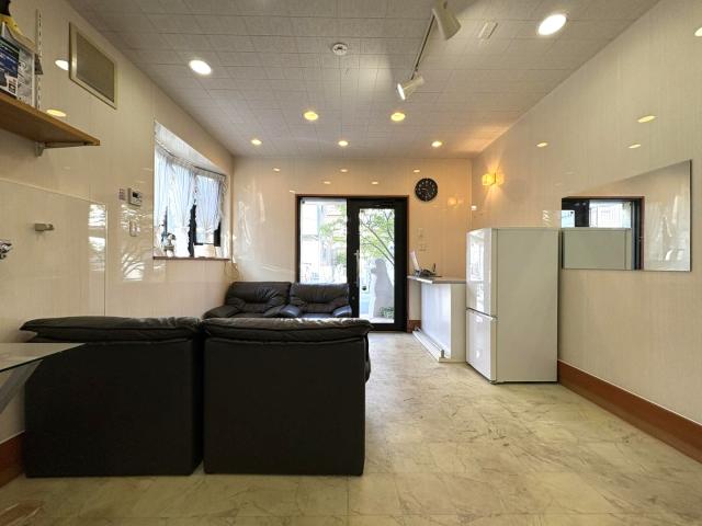 リビング以外の居室  写真撮影日：2025-11-10