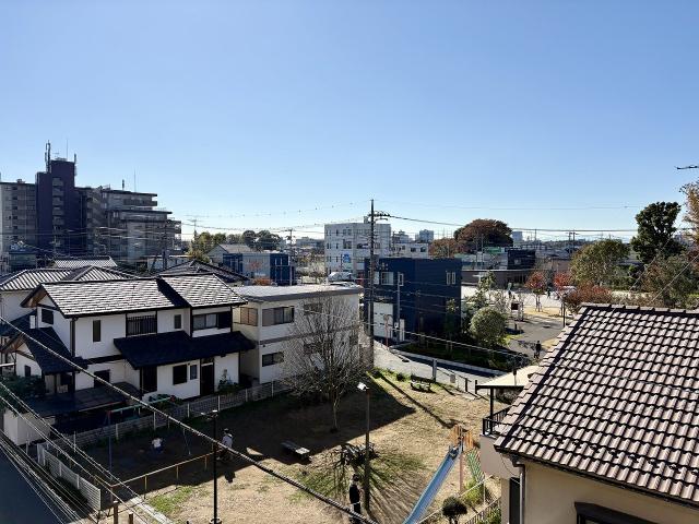 バルコニー  写真撮影日：2025-11-22