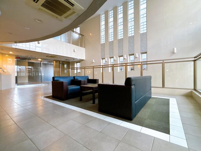 ロビー  写真撮影日：2025-11-16