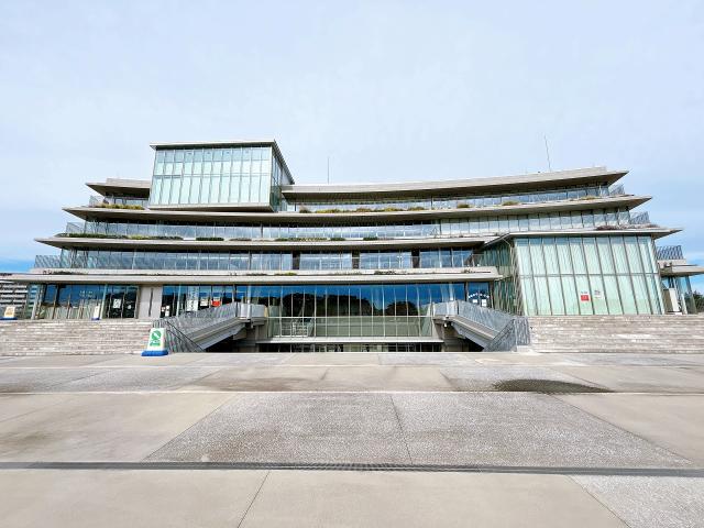 志木市役所 530m 写真撮影日：2025-11-16