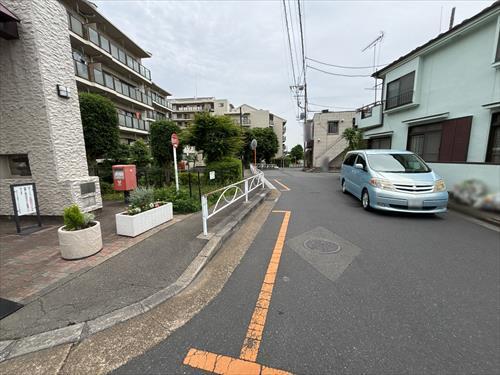 前面道路【２０２５年１０月撮影】