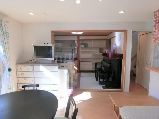 リビング以外の居室  写真撮影日：2025-11-30