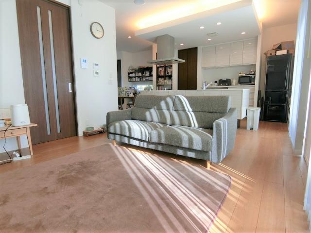 リビング  写真撮影日：2025-12-07