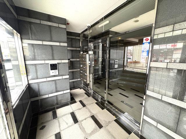 エントランス  写真撮影日：2025-12-20